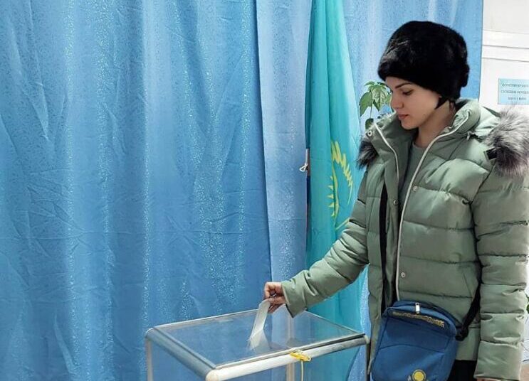 2022 жылғы сурдлимпиада ойындарының күміс жүлдегері Ольга Хижнякова сайлауда дауыс берді