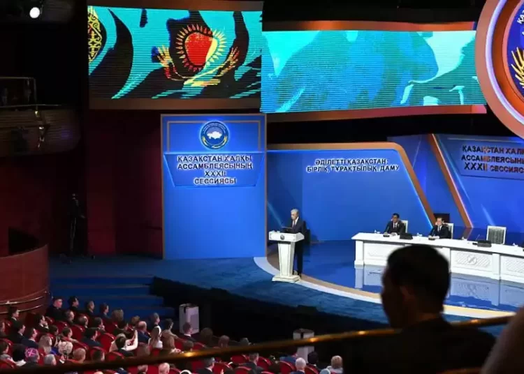 Бауырлас елдермен болашағымызды бөле-жара қарамаймыз — Президент