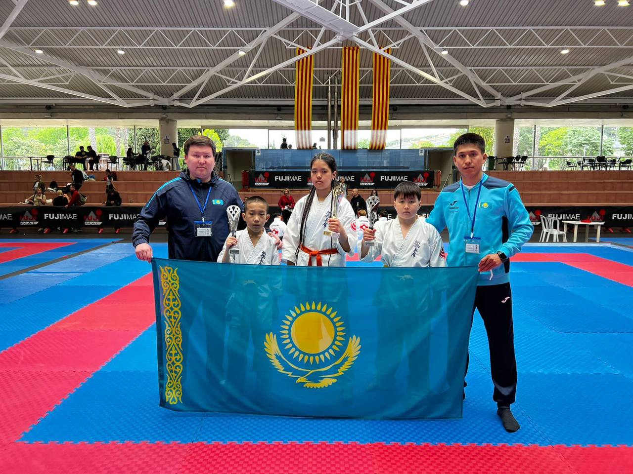 Абай облысының спортшылары Еуропа чемпионатында киокушинкай каратэден алты медаль жеңіп алды