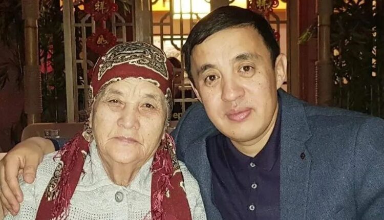 Ақын Серікзат Дүйсенғазының анасы қайтыс болды