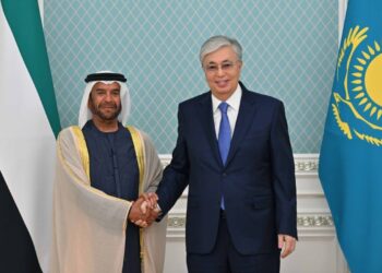 Президент Қасым-Жомарт Тоқаев шейх Сурур бен Мұхаммед Әл Нахаянмен кездесті