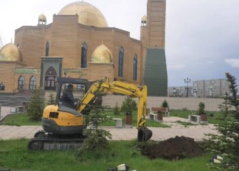 Семейде көше жарығын ауыстыру және жөндеу жұмыстары жүргізілуде