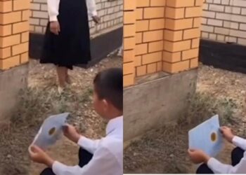 «Мен үздік оқушымын»: Әкесінің қабіріне келген оқушы көпшіліктің көзіне жас үйірді