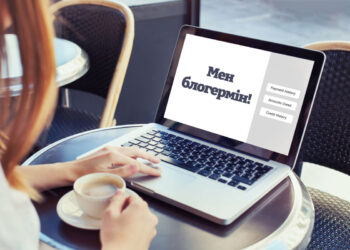 Қазақстанда блогерлер жалған ақпарат үшін жауапқа тартылып, жарнама жасағандар салық төлейді