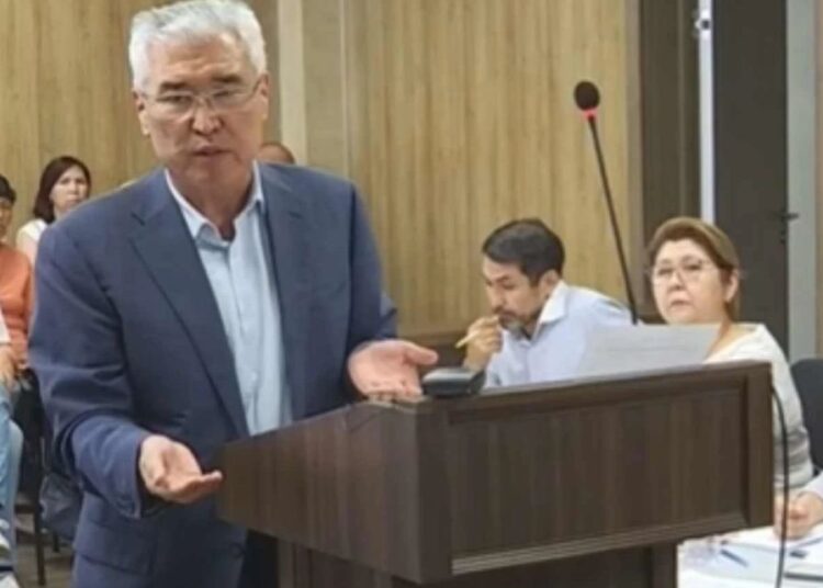 Арыстанбек Мұхамедиұлы өзіне қол салмақ болған