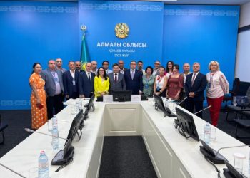 ШЕТЕЛДІК ЖУРНАЛИСТЕР ҚАЗАҚСТАН ТУРИЗМІН ДАМЫТУҒА ҮЛЕС ҚОСАДЫ