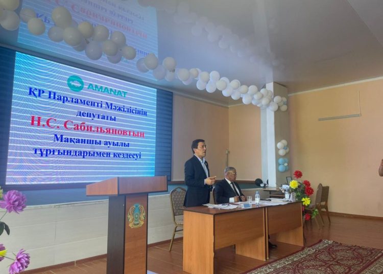 Мәжіліс депутаты Нұртай Сабильянов Үржар ауданында