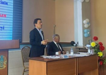 Мәжіліс депутаты Нұртай Сабильянов Үржар ауданында