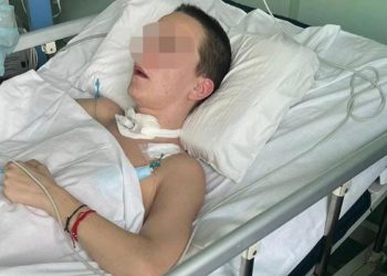 Елена қабағындағы артық майды алдыру үшін ота жасатып, бірнеше күннен бері комада жатыр