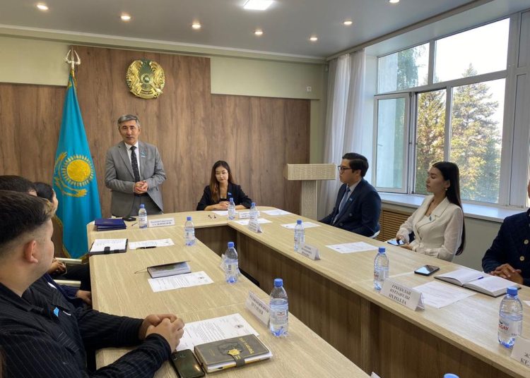 АБАЙ ОБЛЫСЫ ЖАСТАР МӘСЛИХАТЫНДА «AMANAT» ПАРТИЯСЫНЫҢ ФРАКЦИЯСЫ ТІРКЕЛДІ