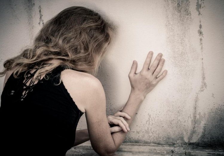 Танымайтын адамым болса екен, мені кішкене күнімнен біледі ғой…