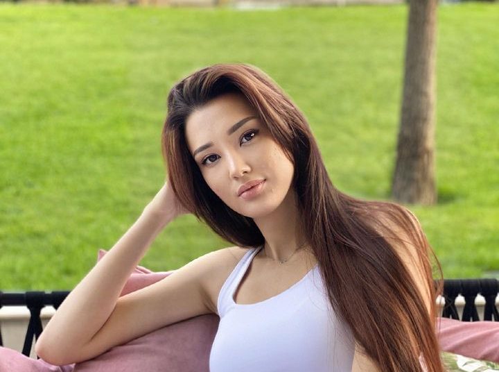 «Кіші жүз». Сәбина Алтынбекова өзінің руын айтты