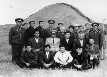 ШЫРАҒЫҢ СӨНБЕСІН, ШЫРАҚБЕК!