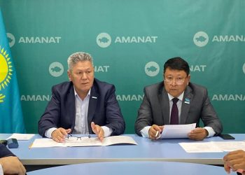 «AMANAT» партиясы қалалық депутаттық фракциясы Президент Жолдауын қолдайды