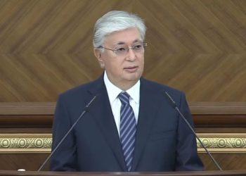 Қазақстандағы ірі өндіріс кәсіпорындарына 5 жыл сайын технологиялық және экологиялық аудит жасалады – Тоқаев