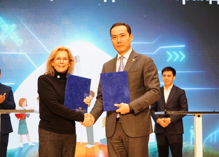 Нидерландтағы Халықаралық Мектептер Кеңесі мен NIS мектептерді аккредиттеу туралы меморандумға қол қойды