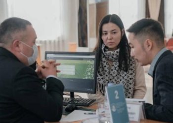 ТҰРҒЫНДАР ҚАЛА ӘКІМІНІҢ ҚАБЫЛДАУЫНДА