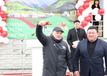 Көлік кілті табыс етілді