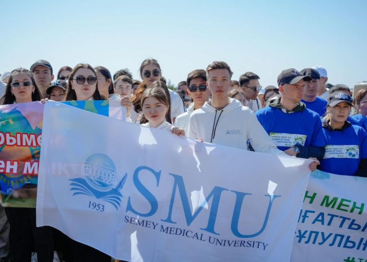 Семейде «Жасыл аймақ» экологиялық акциясы басталды