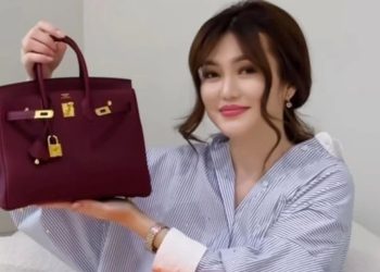 «Су тасқыны біткен соң өшімді осы сөмкеден аламын»: Ерке Есмахан көмекке неге 200 мың теңге бергенін түсіндірді