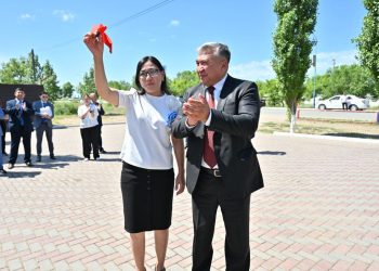 Мүмкіндігі шектеулі жандарға InvoTaxi автокөлігінің кілті табысталды