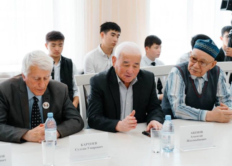 «Әке тәлімі – бала бойтұмары» тақырыбында дөңгелек үстел өтті