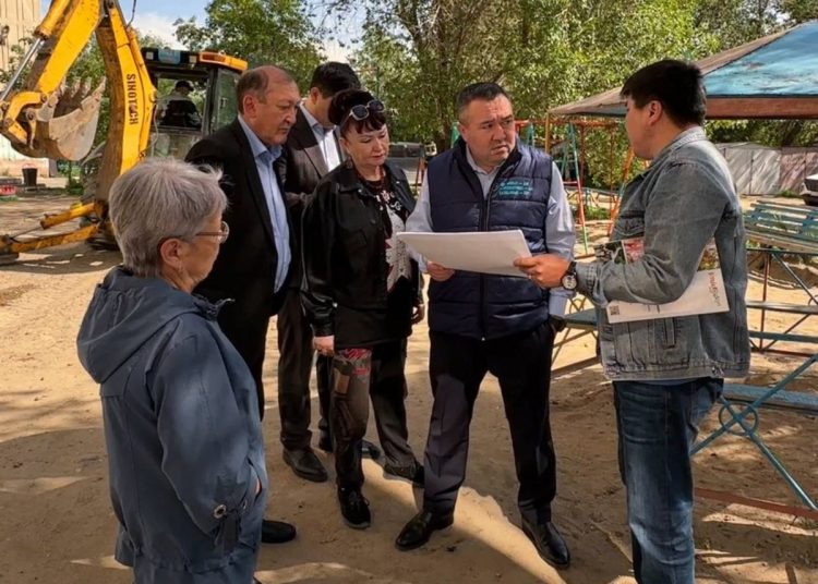 Семейде аула аумақтарын абаттандыру жұмыстары жалғасуда