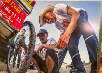 Марафоншы Сәрсенбай Қотырашов Қазақстаннан Қытайға жаяу саяхатқа аттанады