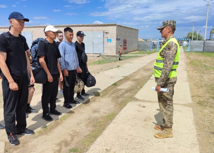 Семей қаласында әскери міндеттілердің әскери жиыны басталды
