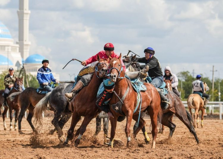 Көкпардан ұлттық құрама спортшылары Көшпенділер ойындары өтетін алаңда алғашқы дайындықтарын өткізді