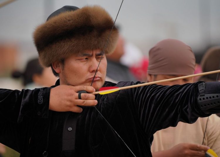 Құсбегілер Дүниежүзілік көшпенділер ойындарына дайындалып жатыр