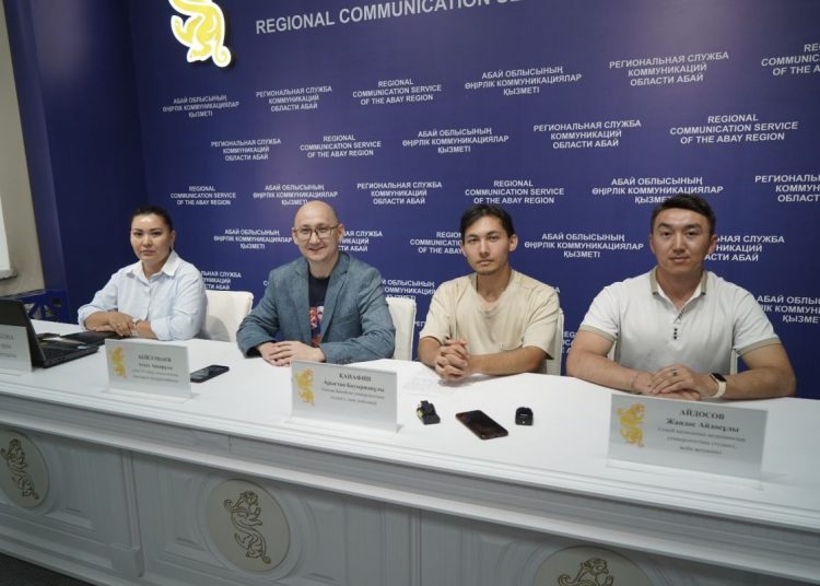 Абай облысында Акушерлік және гинекологияға арналған бірегей қосымша әзірленді