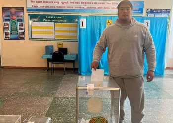 «Қазақстан Барысы» жеңімпазы Дәурен Нұралинов дауыс берді