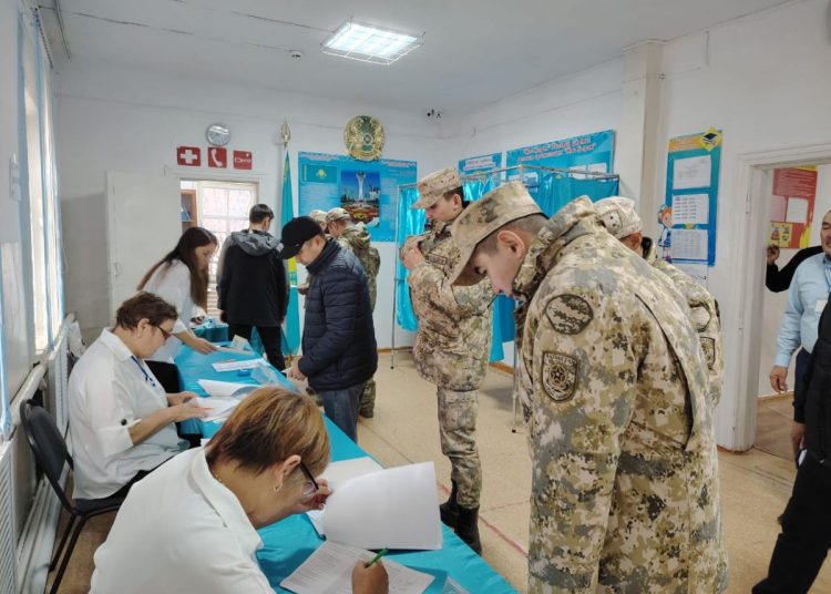 «Қызылауыл» шекара бөлімінің шекарашылар жасағы дауыс берді