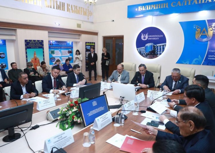 Қуатты өңірлік ғылым – қуатты өңір: ғалымдар Қазақстандағы ғылым дамуын талқылады 