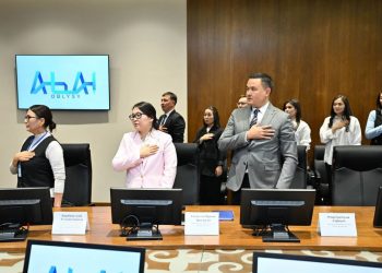 Жас мемлекеттік қызметшілер ант қабылдады