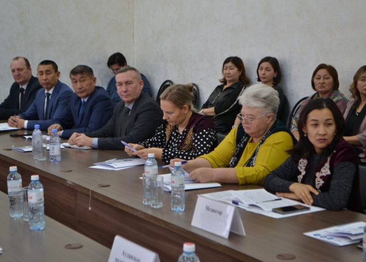 Бородулихада «Қазақстандағы этномедиация тәжірибесі: мәселелер мен болашағы» ғылыми-практикалық конференциясы өтті
