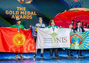 Семейлік зияткерлер халықаралық додадан жүлделі оралды