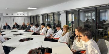 Абай облысында «Жұмыстың жаманы жоқ, кез келген еңбек қадірлі» атты диалог алаңы өтті