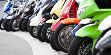 Мопедті 5 сәуірге дейін тіркеп үлгеріңіз