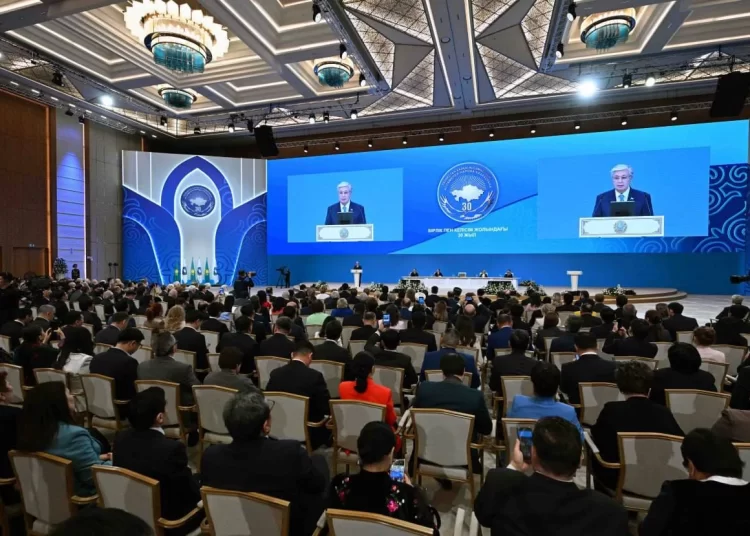 Мемлекет басшысы Қасым-Жомарт Тоқаевтың Қазақстан халқы Ассамблеясының ХХХІV сессиясындағы сөзі басталды