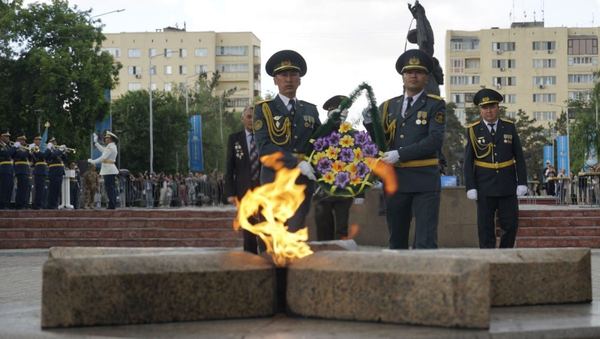 Семейлік сарбаздар салтанатты жағдайда ант қабылдады
