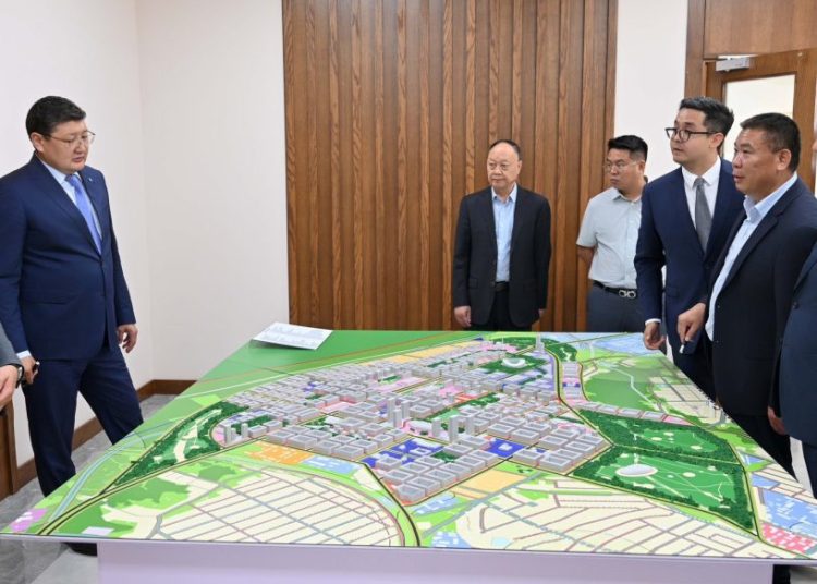 Облыс әкімі қытайлық инвесторлармен кездесті