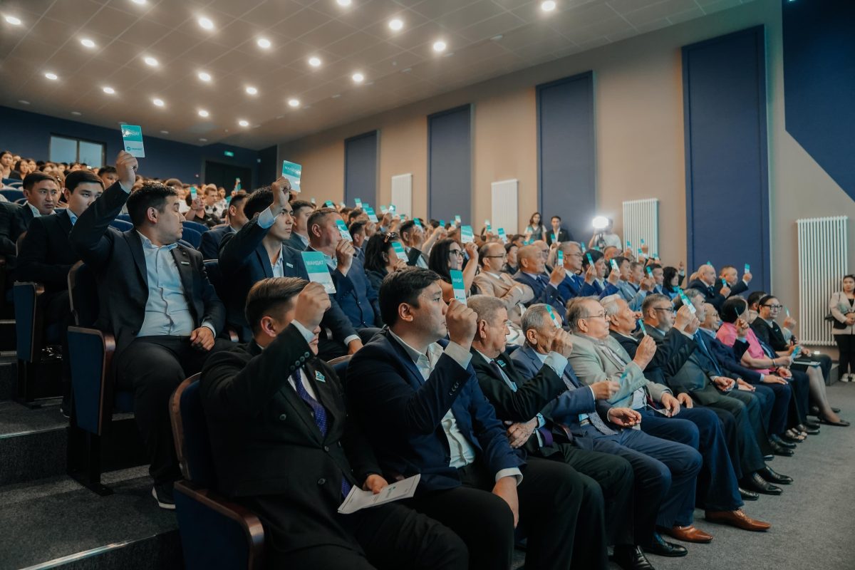 Айдар Садырбаев «AMANAT» партиясы Абай облыстық филиалының төрағасы болып сайланды
