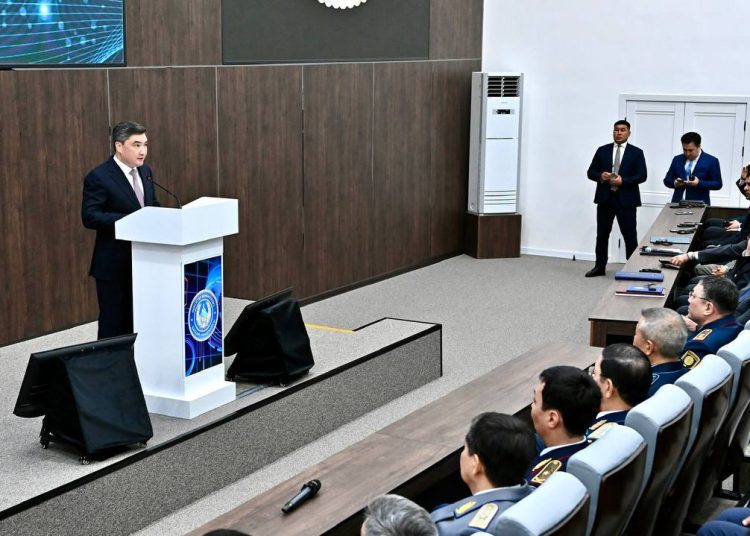 Олжас Бектенов ІІМ Басқару академиясының ашылуына қатысты