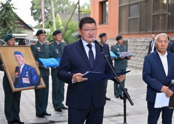 Абай жұрты «Халық қаһарманы» Әбдіғали Қаймолдинді ақтық сапарға шығарып салды