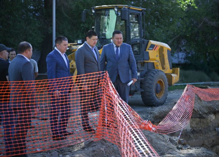 35 жылдан кейінгі жаңару: Семейдегі жылу желісіне жаңа дем берілді