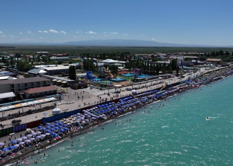 Туризм мен тәртіп басты назарда: Абай облысы әкімінің орынбасары Мақаншыға барды