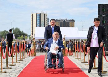 Семейде республикалық айтыс басталды