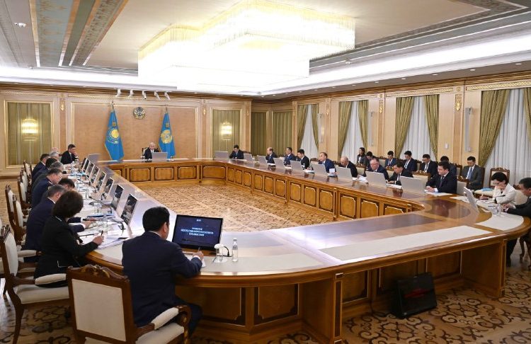 Мемлекет басшысы жасанды интеллект барлық саланың қозғаушы күші болуға тиіс деп санайды